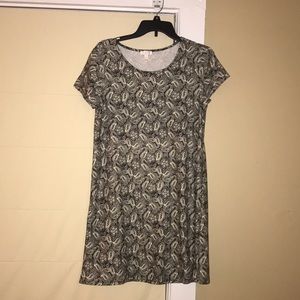 ⛔️SOLD⛔️ Charming Charlie Super Soft Swing Dress